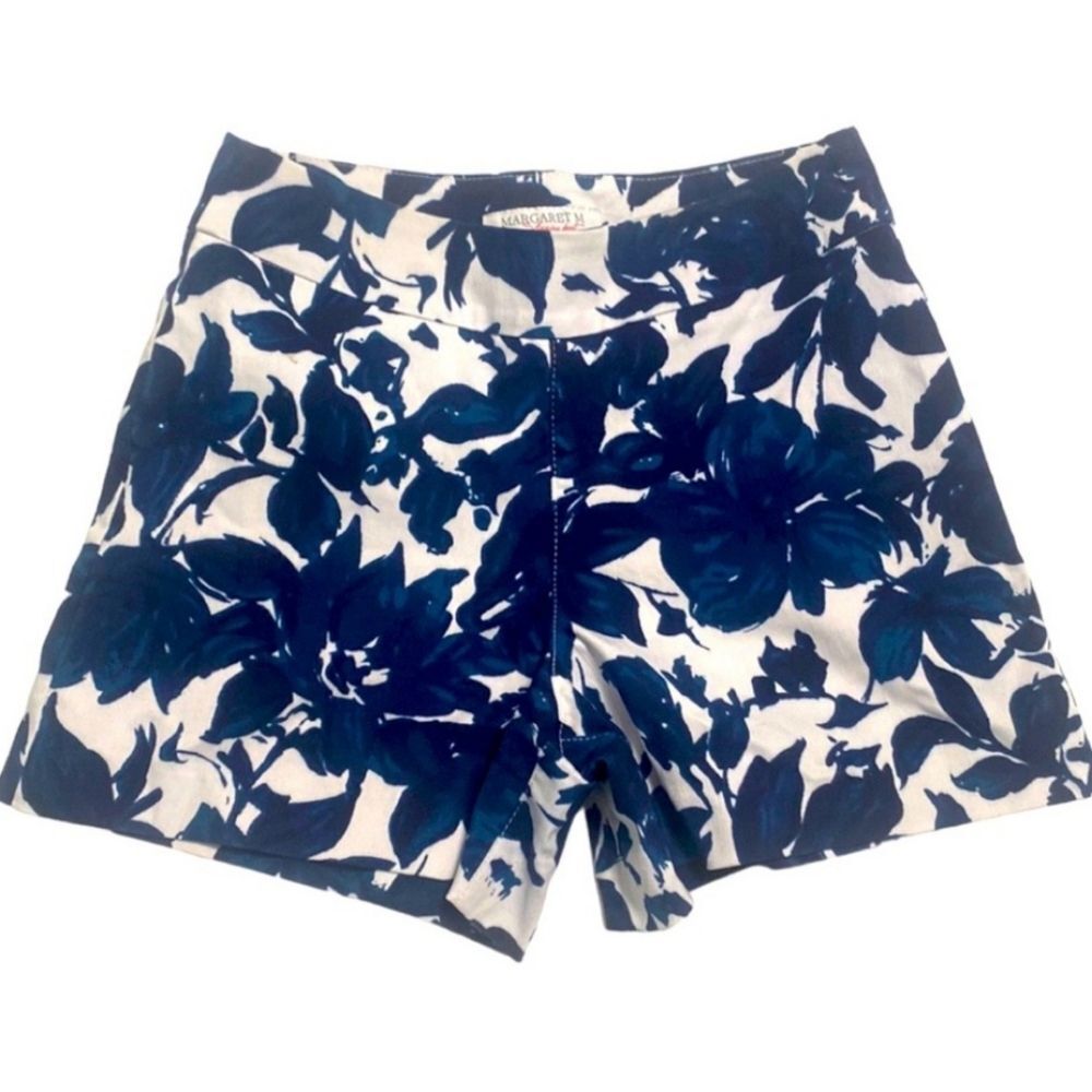 Margaret M Slimming Navy Blue & White Floral Shorts Women Size XS
